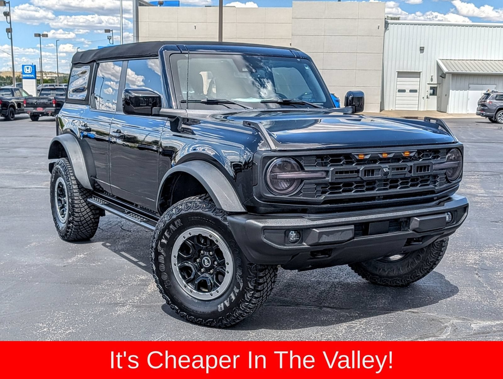 2023 Ford Bronco Base