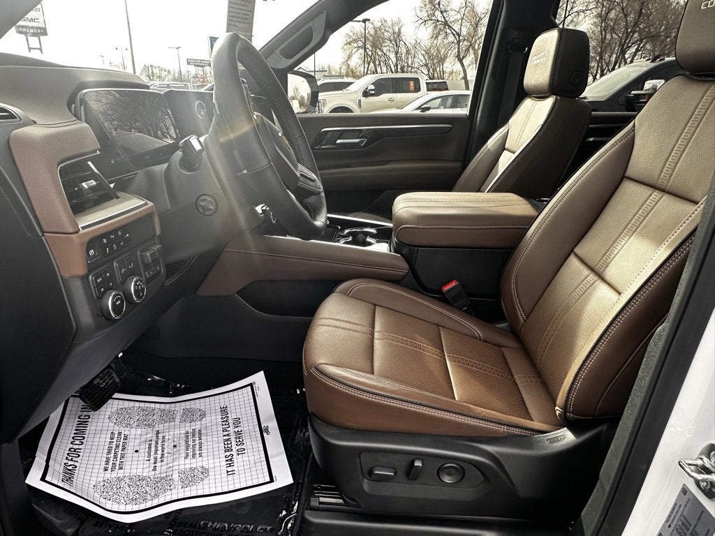 2025 Chevrolet Suburban High Country