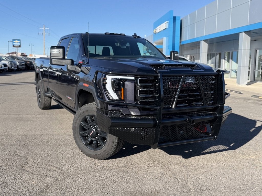 2025 GMC Sierra 3500 HD AT4