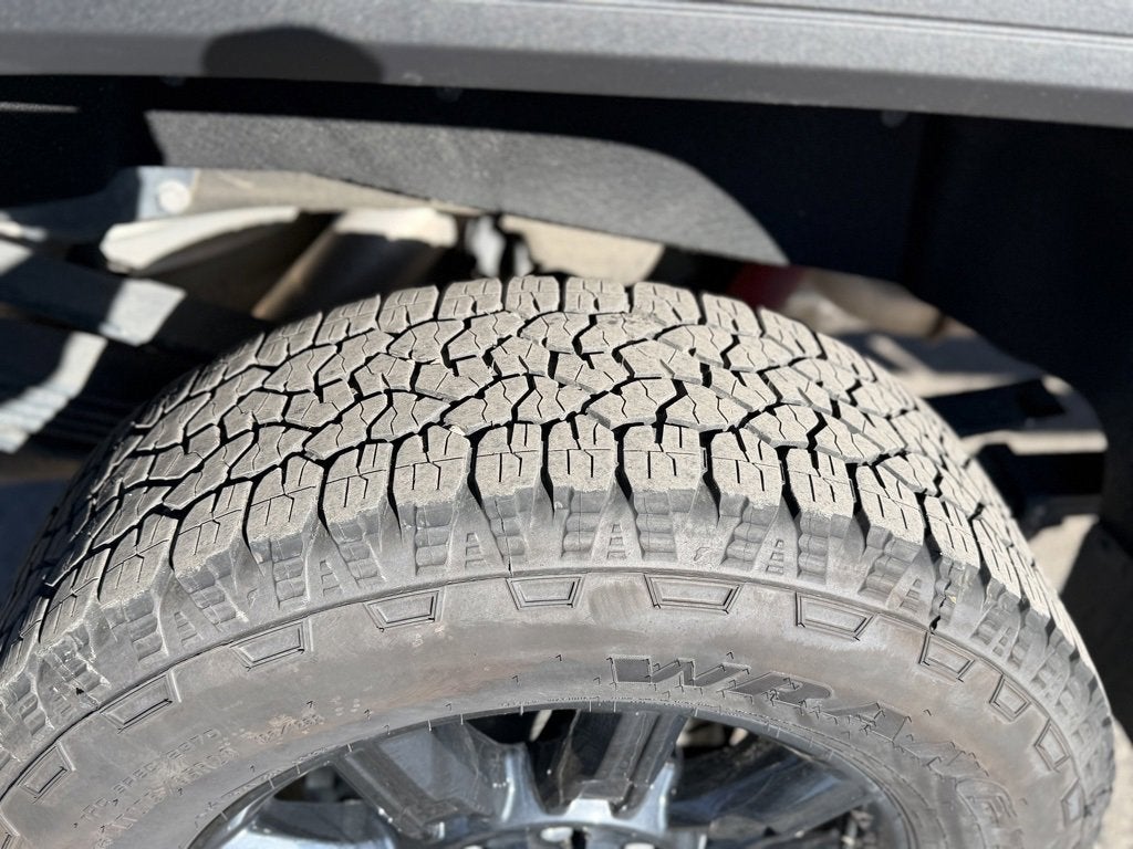 2025 GMC Sierra 3500 HD AT4