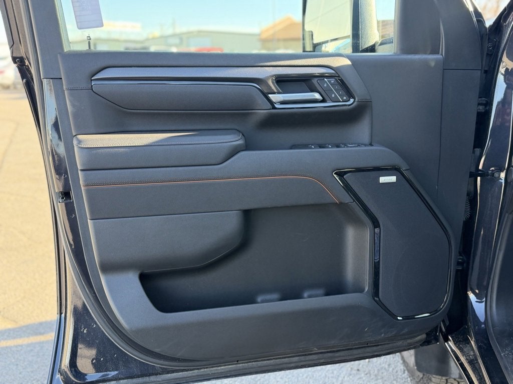 2025 GMC Sierra 3500 HD AT4