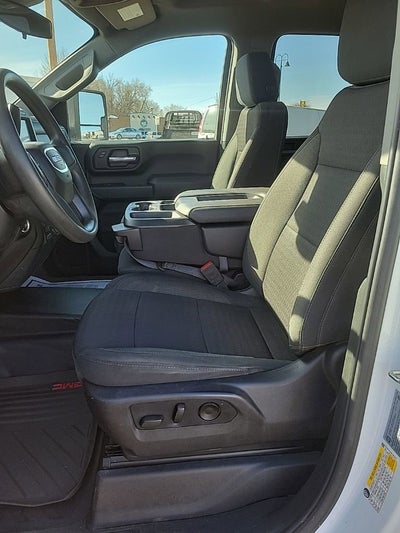 2024 GMC Sierra 2500 HD Pro