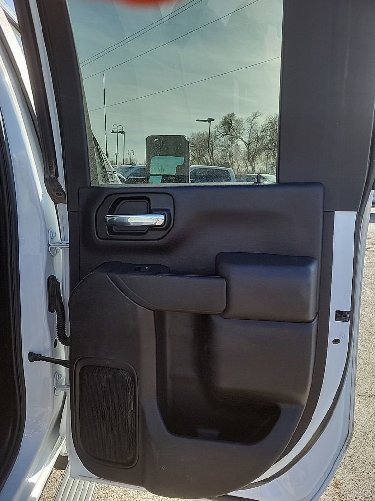 2024 GMC Sierra 2500 HD Pro