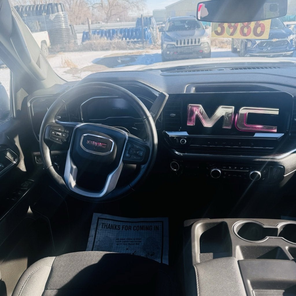 2023 GMC Sierra 1500 SLE