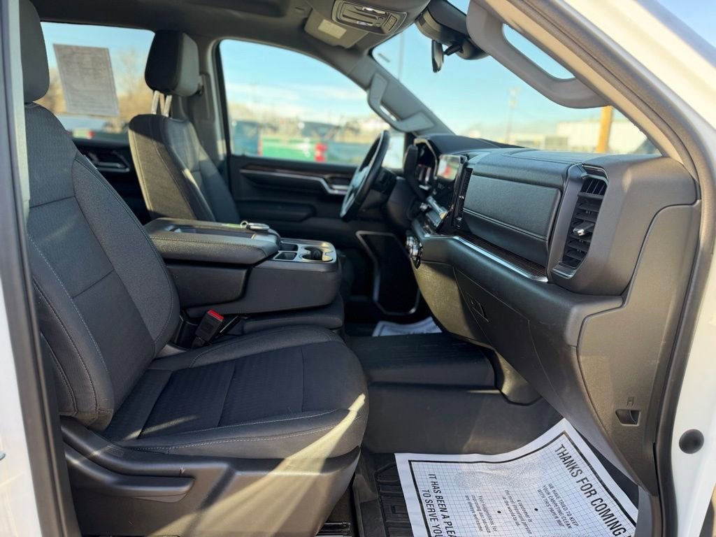 2023 GMC Sierra 1500 SLE