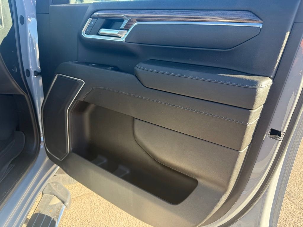 2024 Chevrolet Silverado 3500 HD LT