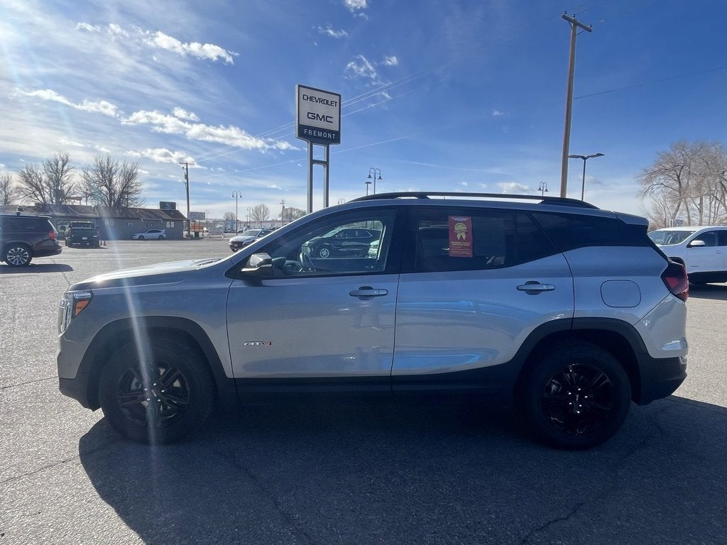 2023 GMC Terrain AT4