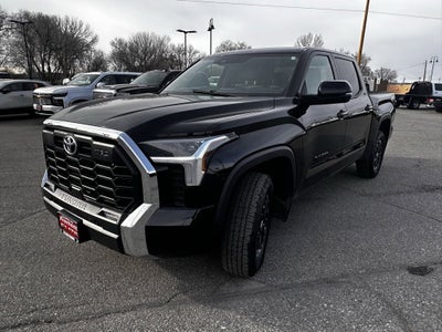 2023 Toyota Tundra 4WD SR5