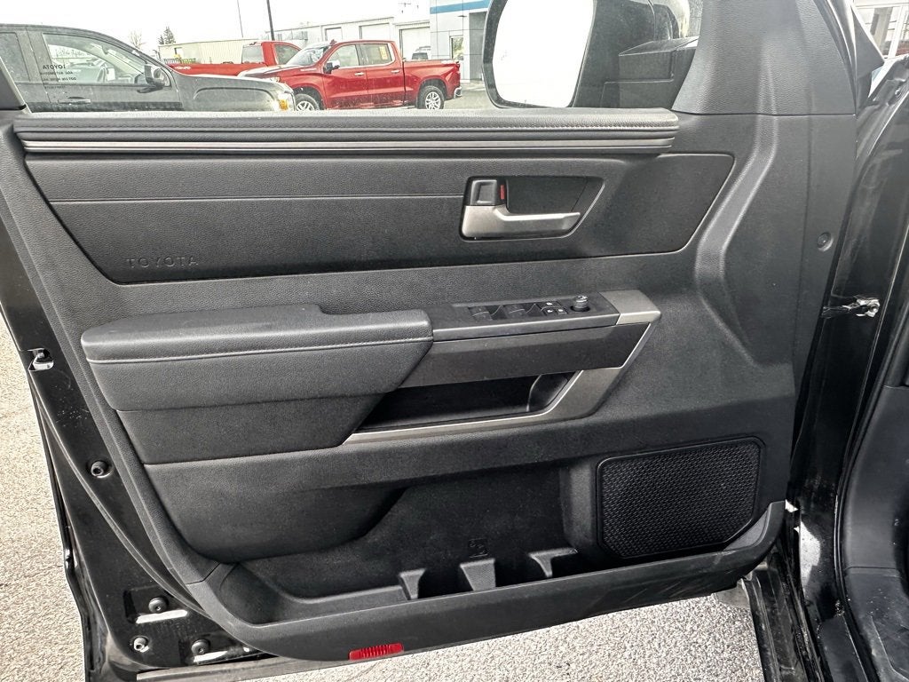 2023 Toyota Tundra 4WD SR5