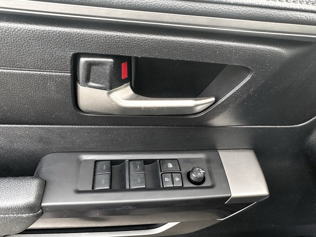 2023 Toyota Tundra 4WD SR5