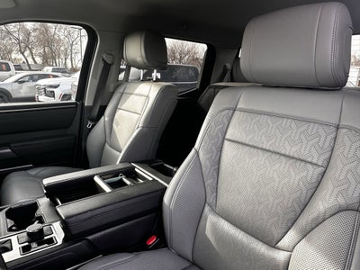 2023 Toyota Tundra 4WD SR5