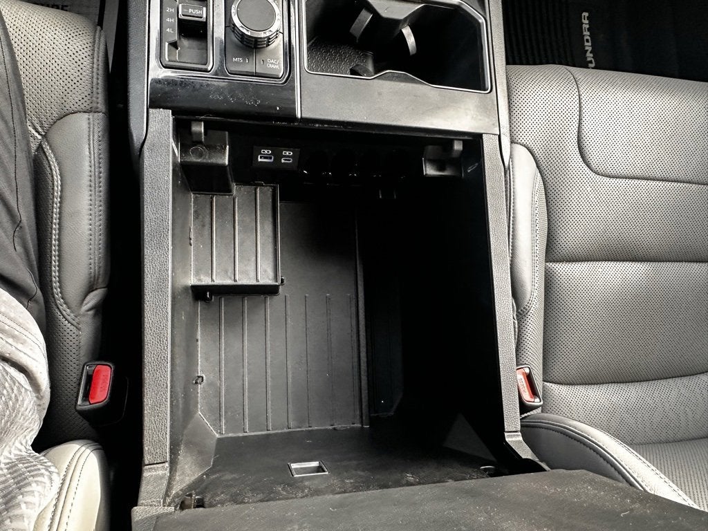 2023 Toyota Tundra 4WD SR5