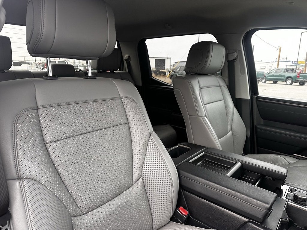 2023 Toyota Tundra 4WD SR5