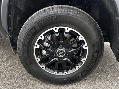 2023 Toyota Tundra 4WD SR5