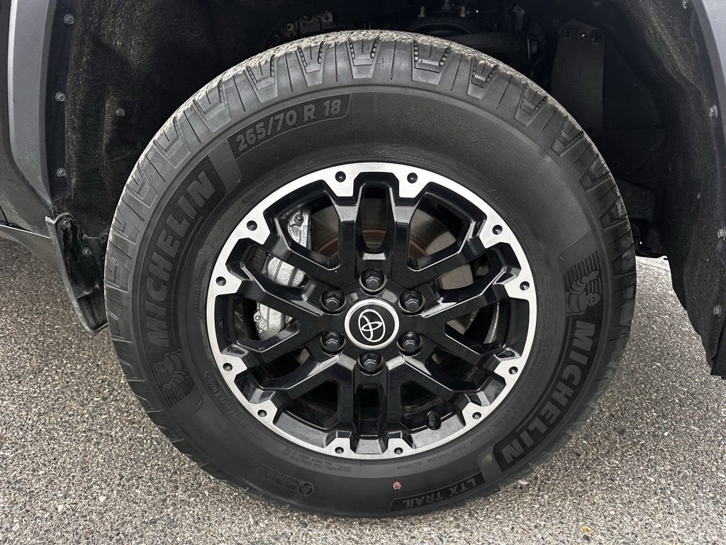 2023 Toyota Tundra 4WD SR5