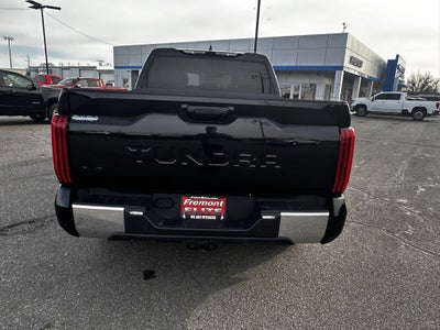 2023 Toyota Tundra 4WD SR5