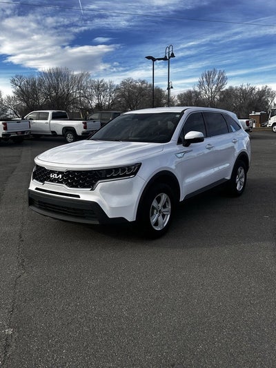 2022 Kia Sorento LX