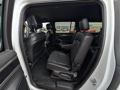 2025 Jeep Wagoneer L Series II