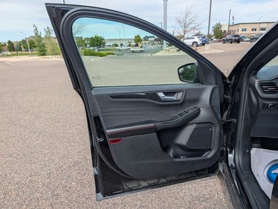 2025 Ford Escape ST-Line Select