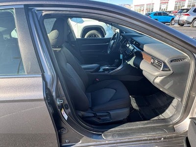 2019 Toyota Camry LE