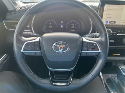 2023 Toyota Highlander Hybrid Limited