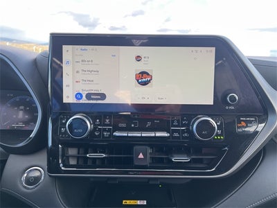 2023 Toyota Highlander Hybrid Limited