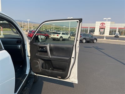 2024 Toyota 4Runner SR5