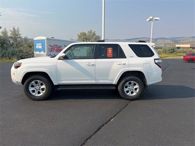 2024 Toyota 4Runner SR5