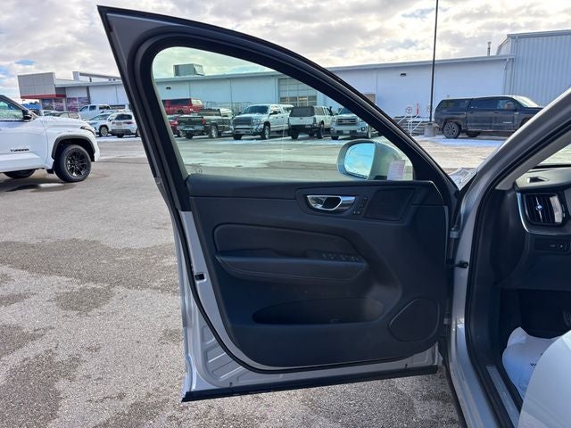 2023 Volvo XC60 Recharge Plug-In Hybrid Ultimate