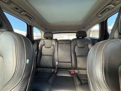 2023 Volvo XC60 Recharge Plug-In Hybrid Ultimate