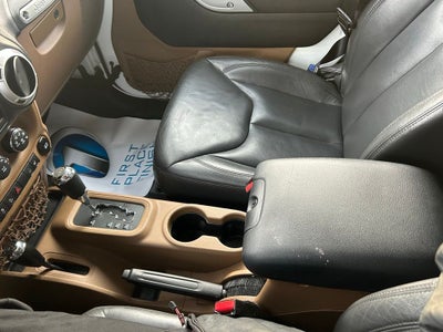 2014 Jeep Wrangler Unlimited Unlimited Sahara