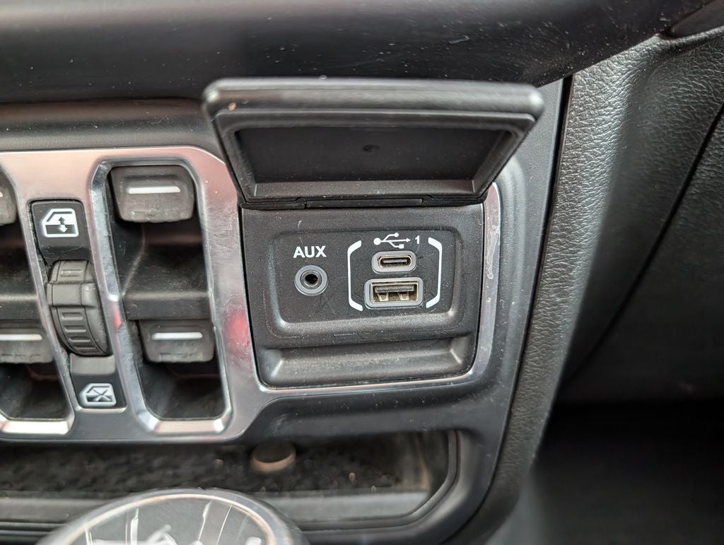 2019 Jeep Wrangler Unlimited Unlimited Sahara