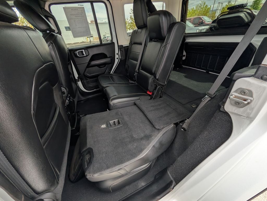 2019 Jeep Wrangler Unlimited Unlimited Sahara