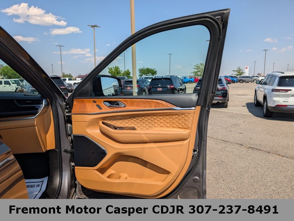 2024 Jeep Grand Cherokee L Summit