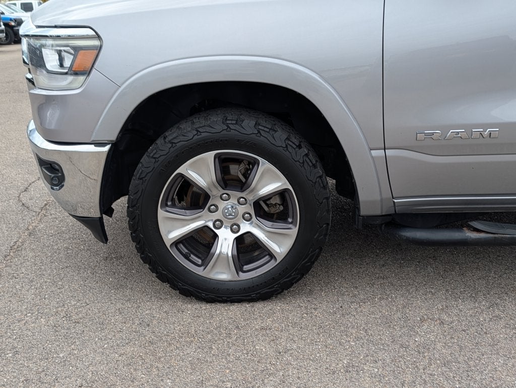2019 RAM 1500 Laie Crew Cab 4x4 5'7' Box