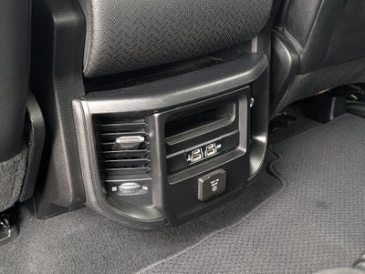 2019 RAM 1500 Laie Crew Cab 4x4 5'7' Box
