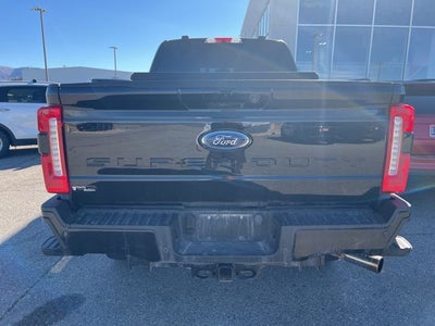 2023 Ford F-350SD Lariat