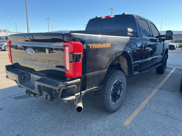 2023 Ford F-350SD Lariat