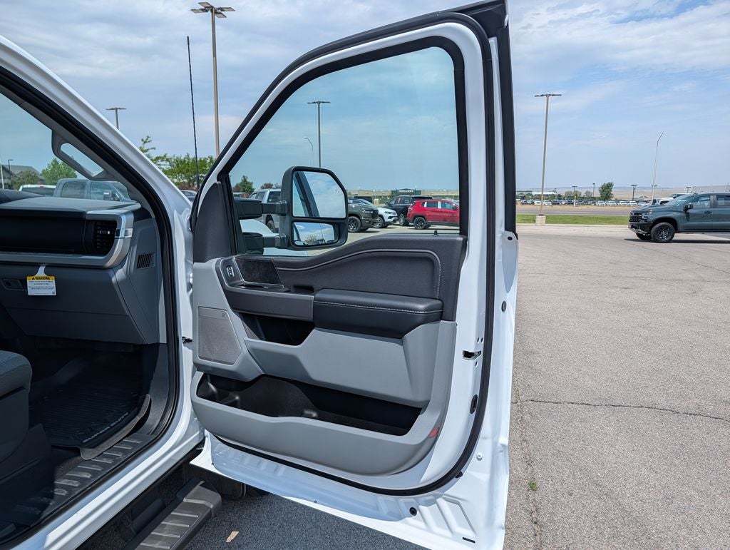 2024 Ford F-350SD XLT 160"