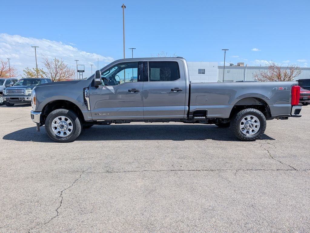 2024 Ford F-350SD XLT