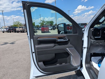 2026 Chevrolet Silverado 3500HD High Country