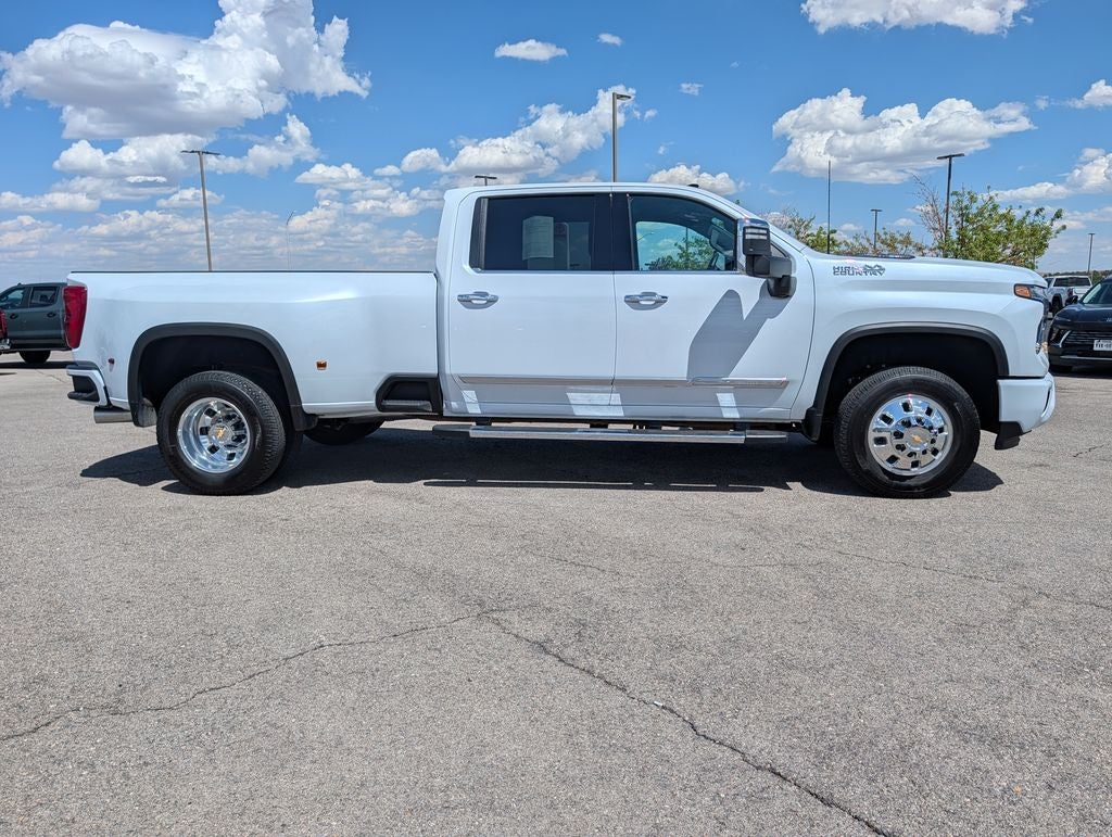 2026 Chevrolet Silverado 3500HD High Country