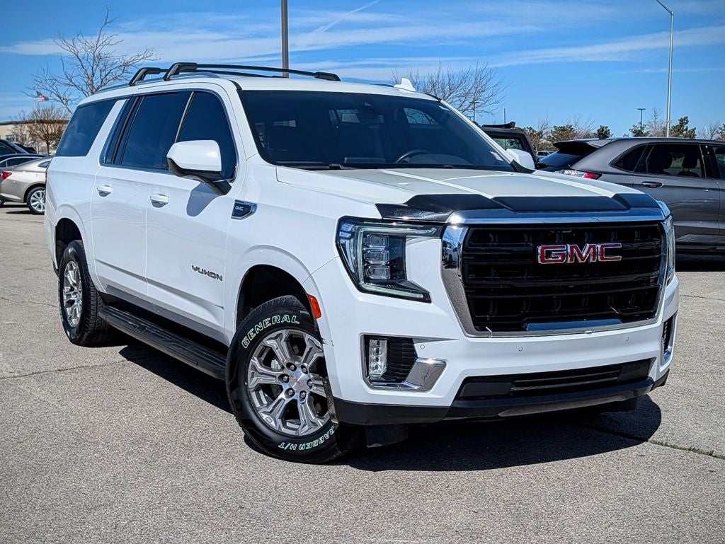 2022 GMC Yukon XL SLE