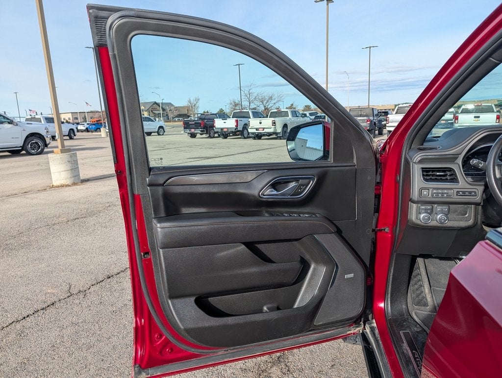 2023 GMC Yukon XL AT4