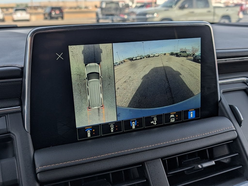 2023 GMC Yukon XL AT4