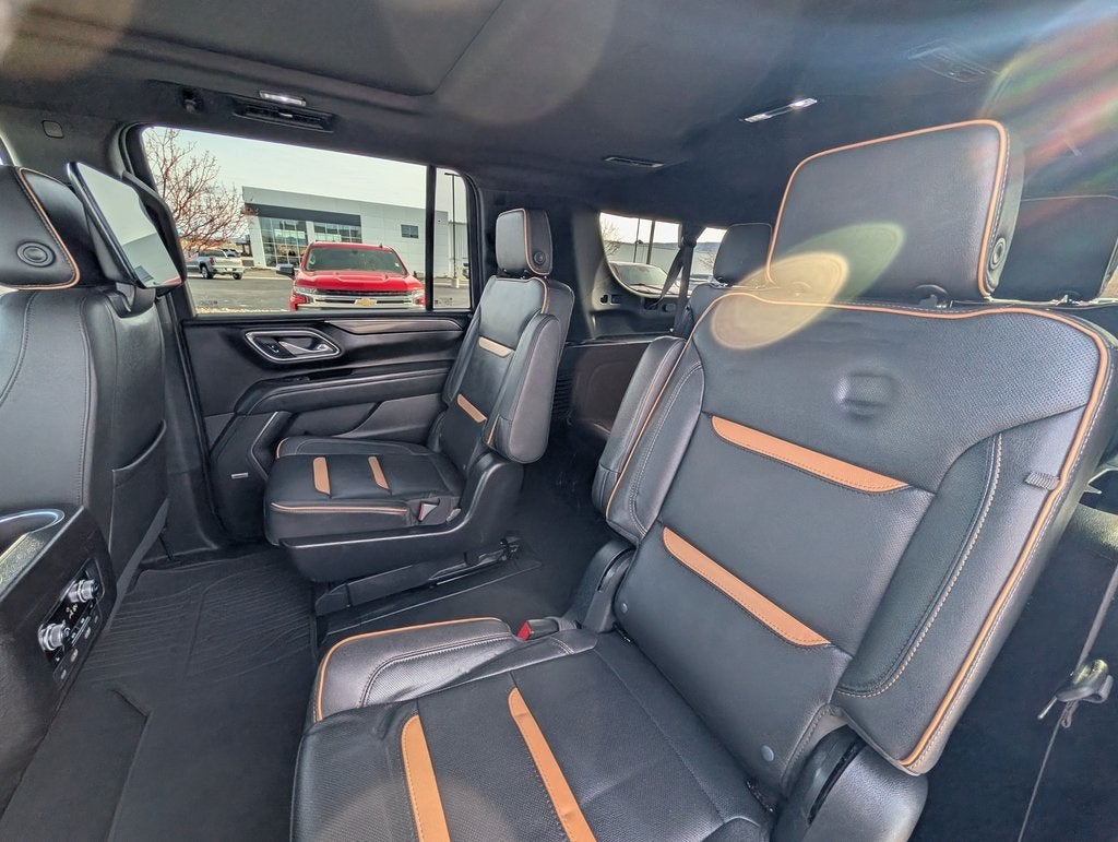 2023 GMC Yukon XL AT4
