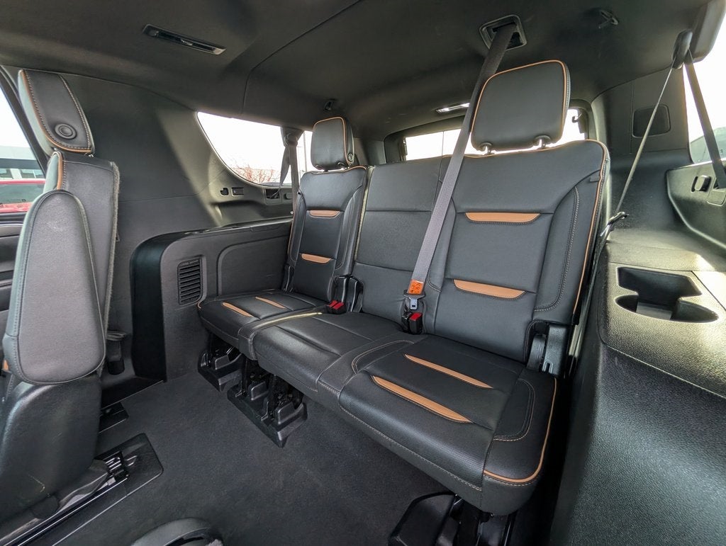 2023 GMC Yukon XL AT4