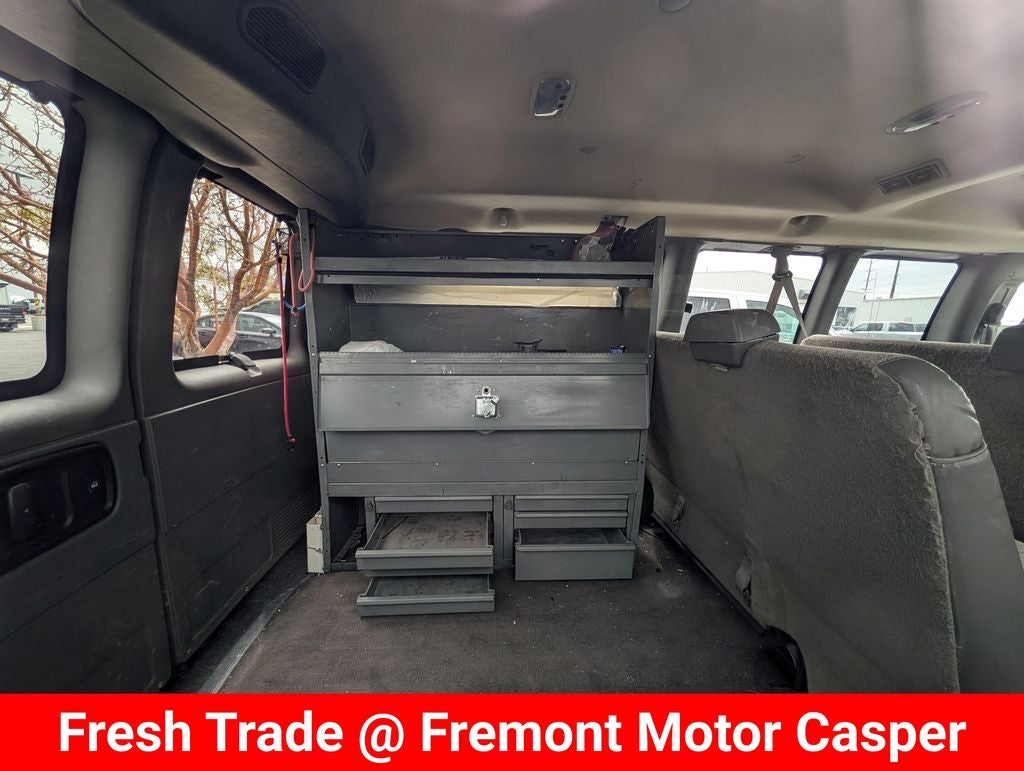 2008 Chevrolet Express Van G1500 8 Passenger