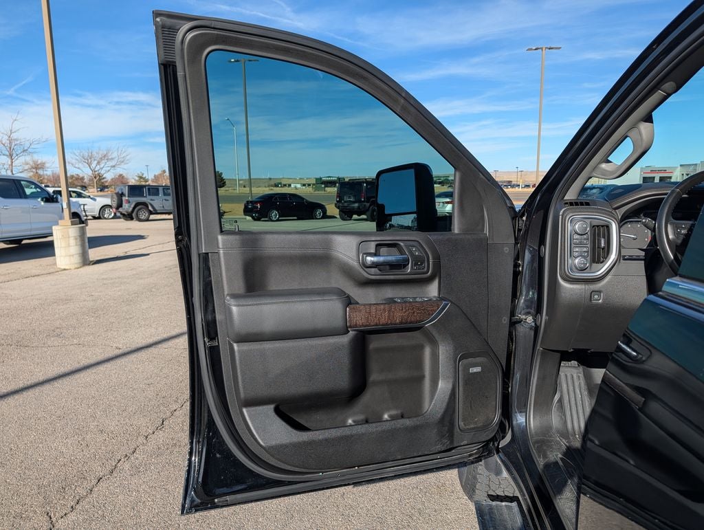 2023 GMC Sierra 3500HD Denali