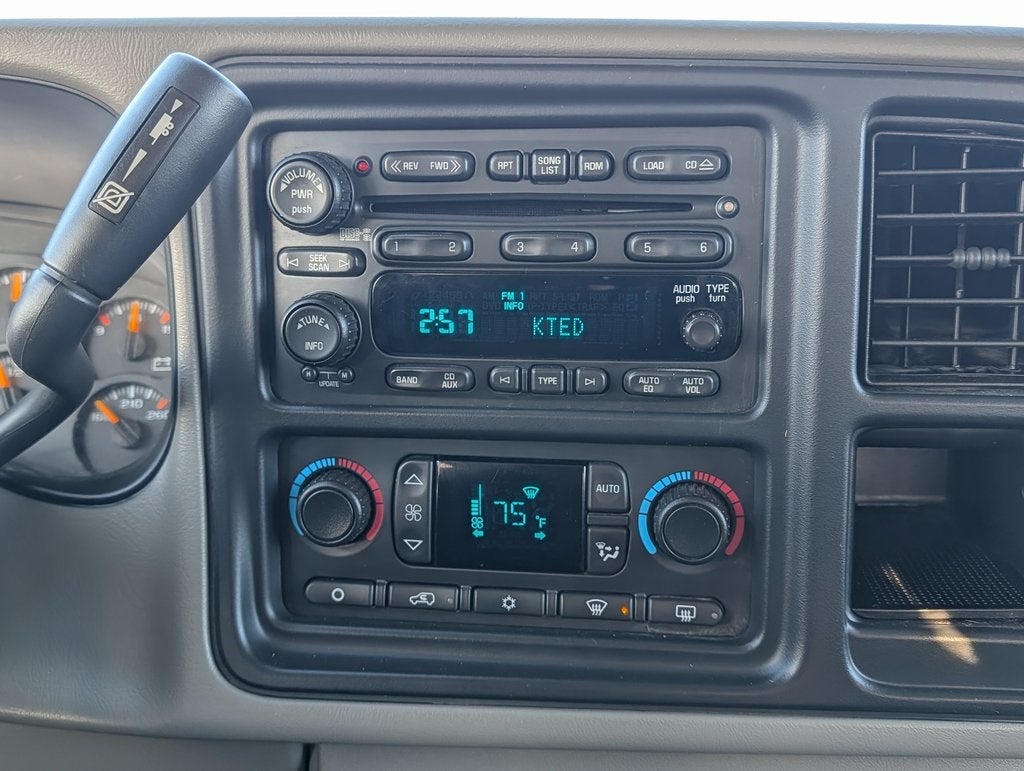 2005 GMC Sierra 3500 SLT DRW